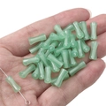 Perle in resina verde chiaro traslucido a forma di bambù per creazione gioielli - Colore Giada Verde (5 Pezzi/Confezione) / 13x5mm (Diametro del foro circa 1mm)