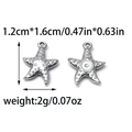 Detalle macro de los colgantes de estrella de mar en acero inoxidable 304 con medidas - Forma de estrella de mar / Plata Vintage (TP1211-01)