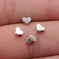 Polished silver heart-shaped zinc alloy beads for DIY jewelry making on fingertip - Antique Silver