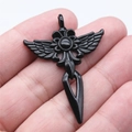 Pendente croce alata nera gotica in metallo lucido per creazione di gioielli punk DIY - Croce Alata (D11704_35x49mm)