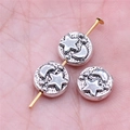 Perles en alliage argenté antique avec gravures d'étoiles et de lunes pour bijoux DIY - Perle à Petit Trou Étoile Lune (B16266) / Argent antique