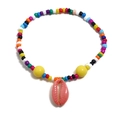 Buntes handgefertigtes Perlenarmband mit Regenbogenperlen und rosa Muschelanhänger - Bunt