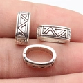 Antique silver oval spacer beads with engraved triangle patterns for DIY jewelry making - Oval Triangle Pattern (B18625) / Antique Silver