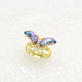 Detailansicht eines verstellbaren vergoldeten Rings mit Kristallschmetterlings-Design - Farbverlauf Schmetterling Stil (34)