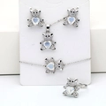 Detail of cute bear jewelry set with necklaces earrings bracelet and open ring - Silver Plated (White)