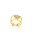 Vue macro d'une bague double couche plaquée or avec un pavé de zircons en forme de cœur - Style Cœur Pavé (v3)