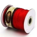 Vue détaillée du rouleau de cordon en nylon tressé rouge pour bijoux DIY et artisanat - Type A Rouge
