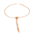 Gros plan détaillé sur une chaîne à boîte réglable plaquée or 18 carats avec perles - Chaîne Rolo (904) / Or Rose Style C