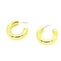Détail macro des boucles d'oreilles créoles en forme de C plaquées or 18 carats polies - Style Forme C Haute Brillance (F1) / Or