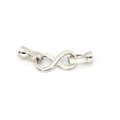 Dettaglio della chiusura a forma di infinito in argento per gioielli fai da te - Stile Simbolo dell'Infinito / Argento
