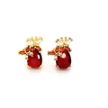 Detailansicht dunkelroter Tropfen-Ohrringe mit goldfarbenem Blumen-Kristall-Akzent - Rot Wassertropfen Schmetterling (B4)
