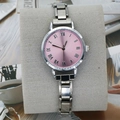Damenquarzuhr mit rosa Zifferblatt und silbernem Edelstahlarmband in elegantem Design - Rosa Zifferblatt Silber Stil (E)