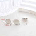 Detail von 12 mm silbernen Ohrsteckern mit 15 mm Gesamtlänge für DIY-Schmuckherstellung - 12mm / 12k Einzelstück / Silber