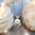 Barockperlen-Halskette mit glitzerndem Schleifendesign und herzförmiger Aufhängung - Herz Schleife Eiscreme Stil / Silber