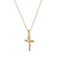 Vue détaillée du pendentif croix muguet en acier plaqué or 18K avec des zircons brillants - Mai