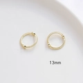 Vista detallada de los lazos de cuentas redondas doradas de 13 mm con textura de cuerda torcida - Para Cuentas de 10MM / Oro de 14K (Precio Individual)