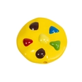 Gelber Acryl-Keks-Anhänger mit bunten Schokostückchen für DIY-Schmuckherstellung - Chocolate Cookie Style / Lackiert Tiefgelb