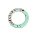 Muntgroene veerring sluiting met roze OH GOOD LUCK tekst voor tassen accessoires - Smaragd