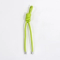Cordón de llavero de cuero trenzado verde neón con elegante acabado de metal plateado - Verde fruta