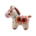 Keramik Pony Perle in Cremeweiß mit rotem Sattel und Baofu Wohlstand Text - Pony / Weiß