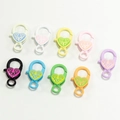 Set di 9 moschettoni in lega colorata con motivo a cuore per gioielli fai-da-te - Stile Smalto con Fantasia-Multicolore