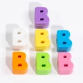 Colorful acrylic letter B beads with holes for DIY jewelry and phone chain making - Letter B / Hole Diameter 6mm / Random Color