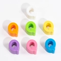 Set di perline colorate in acrilico lettera Q in colori misti per gioielli fai da te e ciondoli - Lettera Q / Diametro del foro 6mm / Colore Casuale