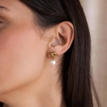 Boucles d'oreilles nœud plaquées or 18 carats avec perle blanche pour femme style minimaliste - Boucles d'oreilles perle à nœud torsadé / Or