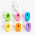 Set mit sieben bunten ovalen Acrylperlen mit Mittelloch für DIY-Schmuckherstellung - Nummer 0 (Zufällige Farbe)