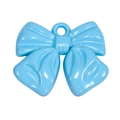 Lichtblauwe strik hanger van mat acryl met ophanggat voor doe-het-zelf sieraden maken - Lak Lichtblauw