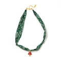 Grüne Paisley-Halskette aus Stoff mit niedlichem rotem Pilzanhänger und 18k Vergoldung - Grüner Paisley Stoff Choker (Roter Pilz) / Grüne Pilz Halskette