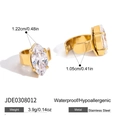 Anillo de acero inoxidable dorado con una gran circonita cúbica en corte marquesa - Anillo de Acero Inoxidable Circonia Marquesa (JDE0308012)