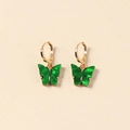 Gouden vlinder oorbellen met smaragdgroene hangers van hars met marmeren textuur - Donkergroen (WEH1264)
