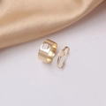 Set di anelli dorati minimalisti con motivo a cuore traforato e ciondolo a cuore - Anello di coppia / Stile Cuore Oro (WR624)