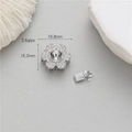 Chiusura a fiore in argento con zirconi per collane fai da te, 19,8 mm x 15,2 mm - Chiusura a Inserto Floreale Micro-Intarsiata (K011044-1) / Palladio