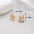 Detail van 14K vergulde strik oorbellen met zirkoon, afmetingen 18,15x12,2mm getoond - 14K Goud WX22195