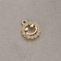 Makroaufnahme von 14K vergoldetem Smiley-Anhänger mit Zirkonia-Mikropflasterung - Smiley-Stil (H-7169)