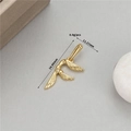14K Gold Feder Schwalbe Anhänger mit 24.86mm Länge für DIY Schmuckherstellung - Buchstabe F (H-11835)