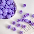 Nahaufnahme der 12mm violetten Perlen mit großem Loch für DIY-Handyketten - 12mm (6mm Loch) / Lila