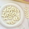 Creamy crescent V-shaped pearls beads for DIY jewelry and mobile phone chain crafts - Off-white