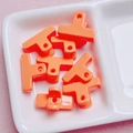 Oranje acryl T-vormige kralen voor DIY sieraden met gepolijste afwerking - Mini Clip Kraal (E85-Geschilderd) / Oranje