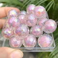 Makro-Detail facettierter AB-Rosa irisierender Perlen für DIY-Schmuckherstellung - 1 Stück/Packung (16mm) / Rosa