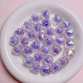 Makroaufnahme von 16mm rautenförmigen Acrylperlen mit lila UV-Regenbogenbeschichtung für DIY - 16mm / Lila