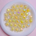 Makroansicht 16mm rautenförmiger hellgelber UV-Acrylperlen mit irisierender AB-Beschichtung - 16mm / Gelb