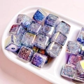 Macro detail of cube acrylic beads with blue-purple gradient and cracked ice texture - Diameter 15mm Hole 3.8mm / Gray