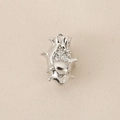 Dettaglio macro del ciondolo frutto del drago in rame placcato oro 18K con zirconi - Cuore (PJ0181)-Argento