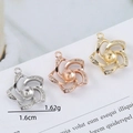 Colgantes de flores de cobre bañados en oro de 18K para joyas DIY con circonitas - Estilo de Pétalo Giratorio (PJ0090) / Rosa oro