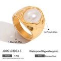 Baroque pearl ring in gold stainless steel with irregular lava texture and 5.6g weight - Lava Texture Oval Pearl Style (JDR0103053-6)