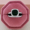 Luxury square green gemstone ring set with silver band in a pink velvet jewelry box - Size 5 / Green