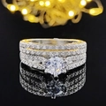 Juego de tres anillos de compromiso de plata con circonita redonda y bandas de diamantes - Talla 5 / Juego de tres piezas de solitario de seis puntas (R4983A+R4983C)